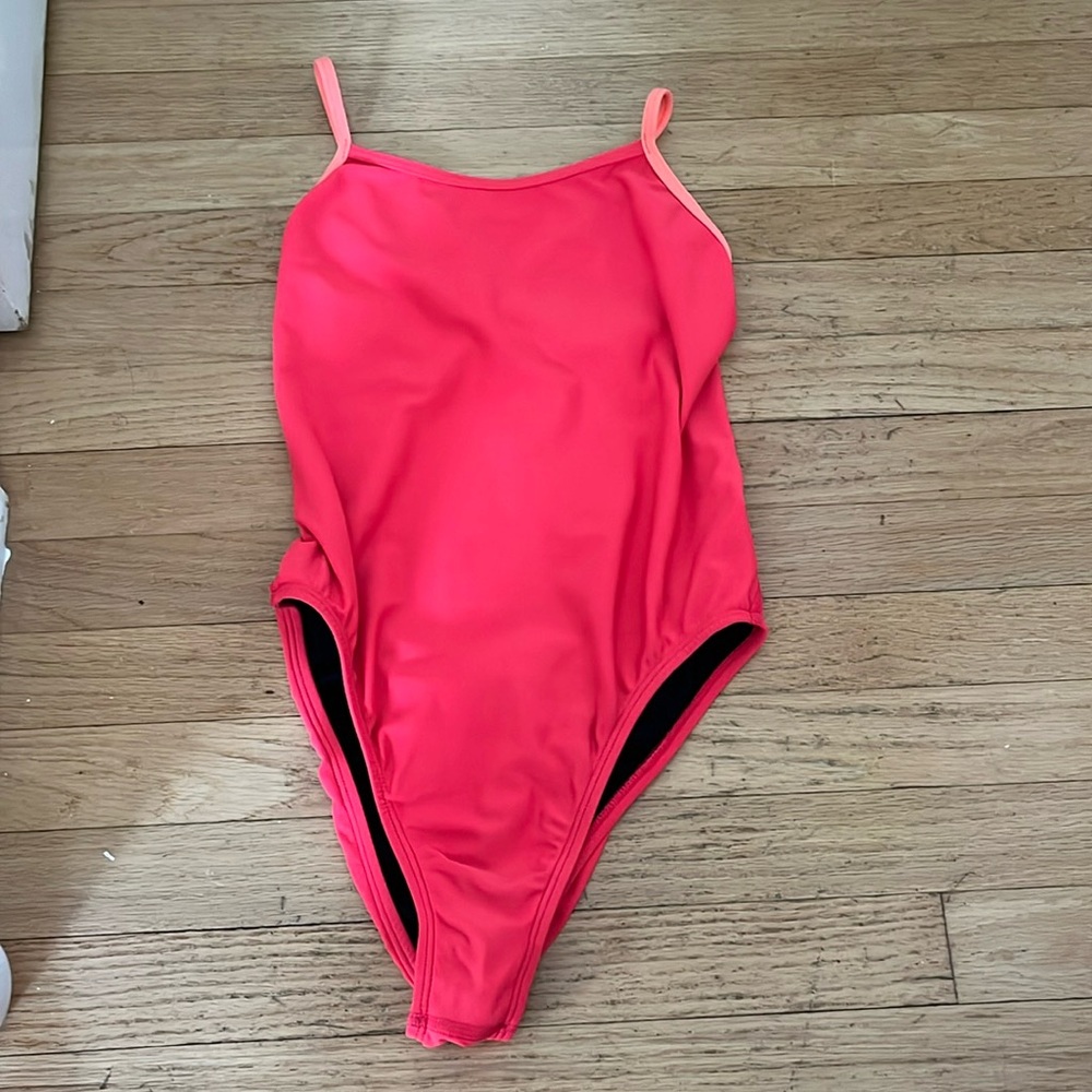 JOLYN ONE PIECE “BRANDON 2”